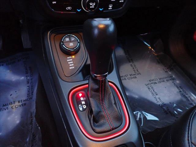 Used 2018 Jeep Compass Trailhawk w/ Cold Weather Group image 16