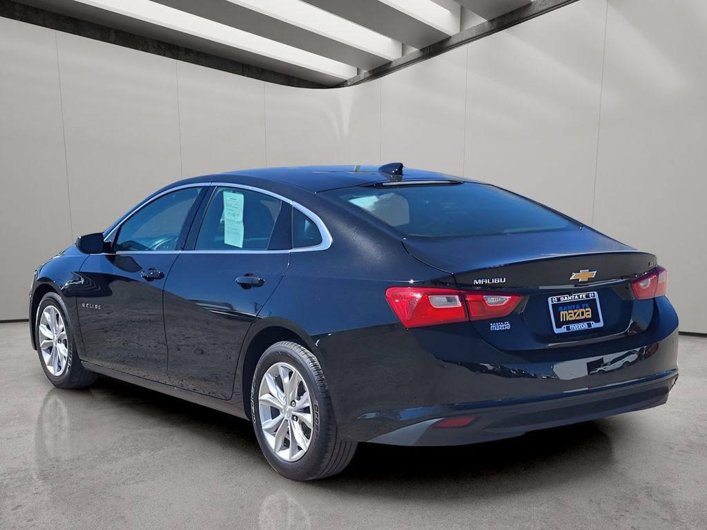 Used 2024 Chevrolet Malibu LT image 2