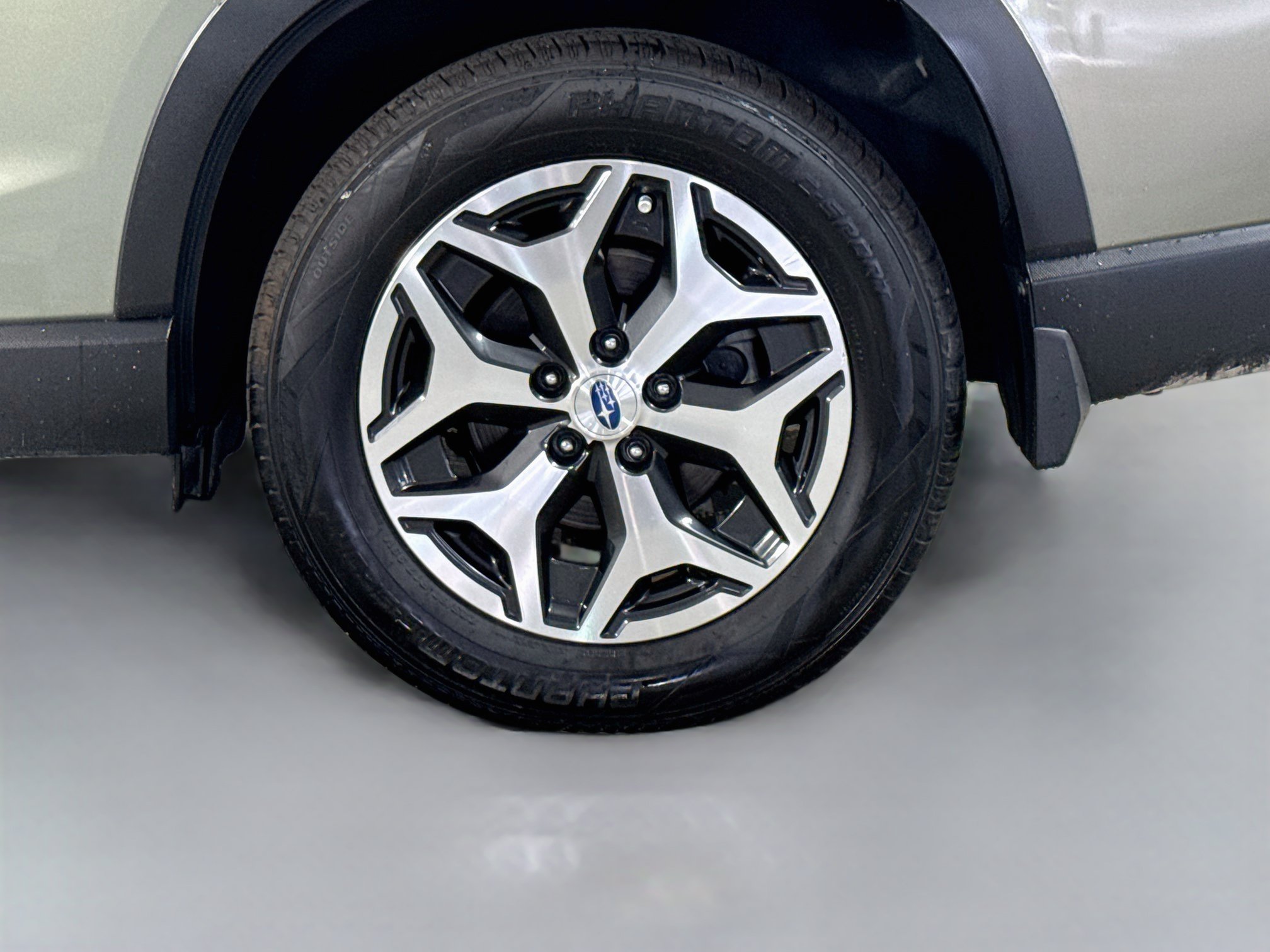 Used 2020 Subaru Forester Premium AWD/4WD image 37