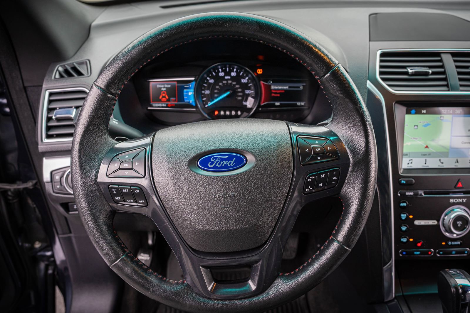 Used 2017 Ford Explorer Sport AWD/4WD image 14