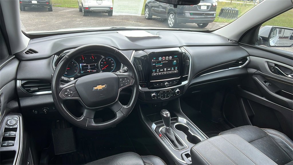 Used 2019 Chevrolet Traverse LT image 24