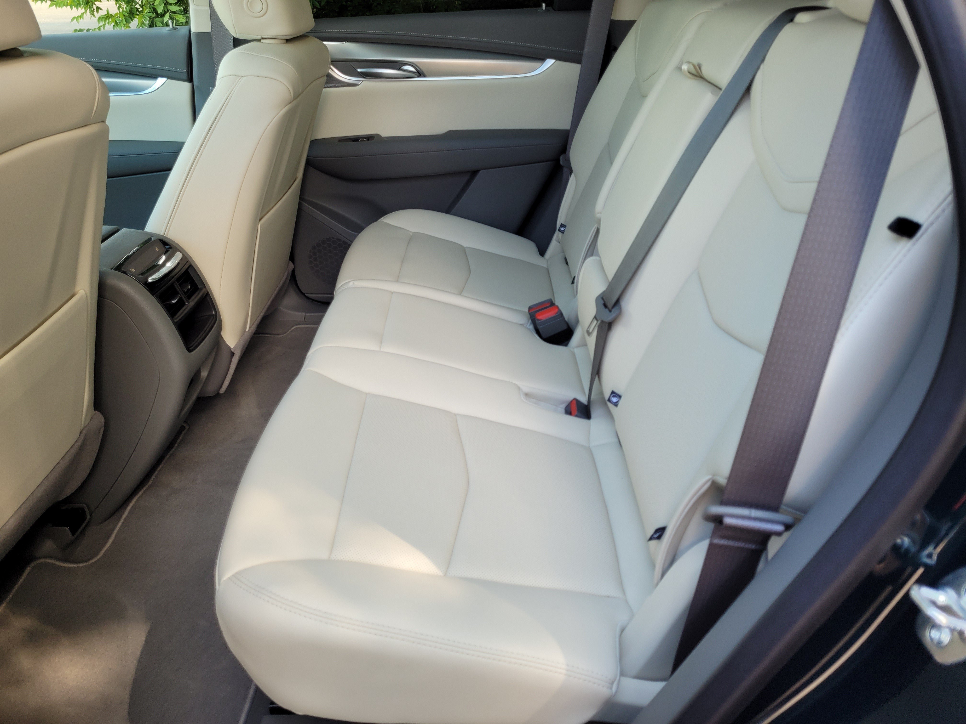 New 2026 Cadillac XT5 Premium Luxury w/ Driver Assist Package FWD image 25
