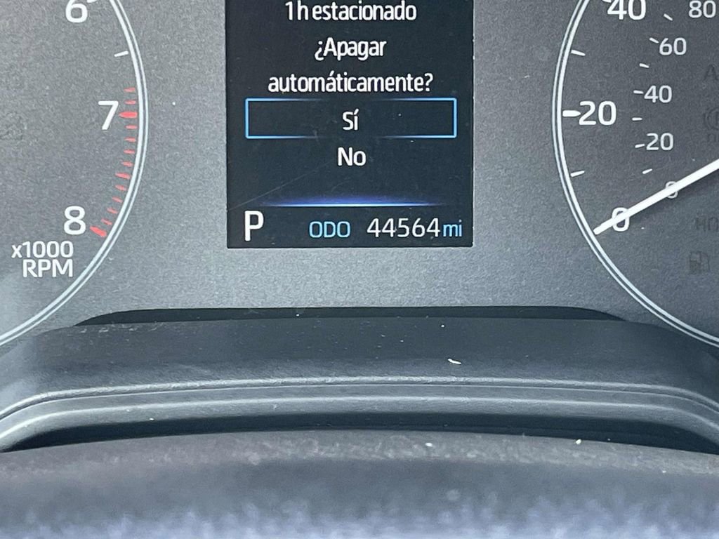 Used 2024 Toyota Corolla Cross LE image 38