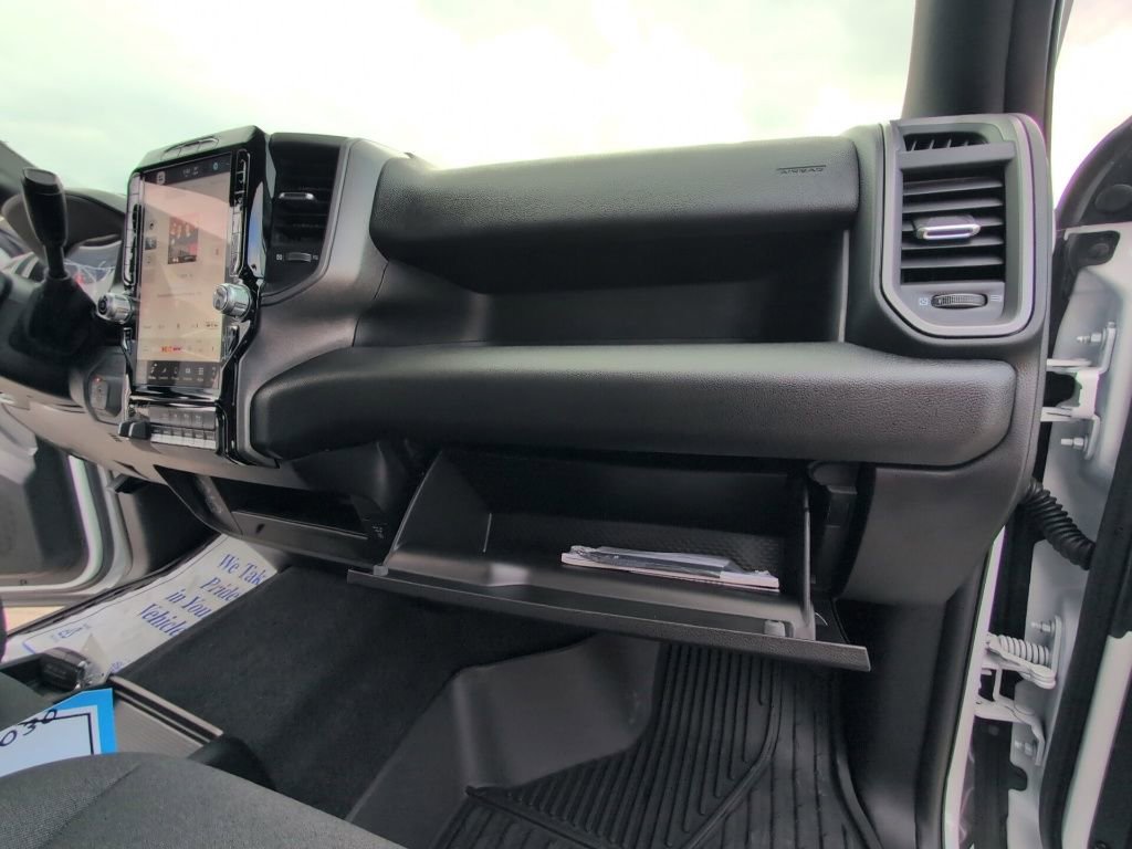 New 2026 RAM 2500 Tradesman image 32