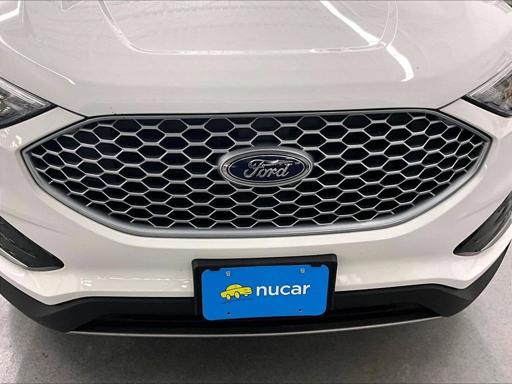 Used 2023 Ford Edge SEL AWD/4WD image 29
