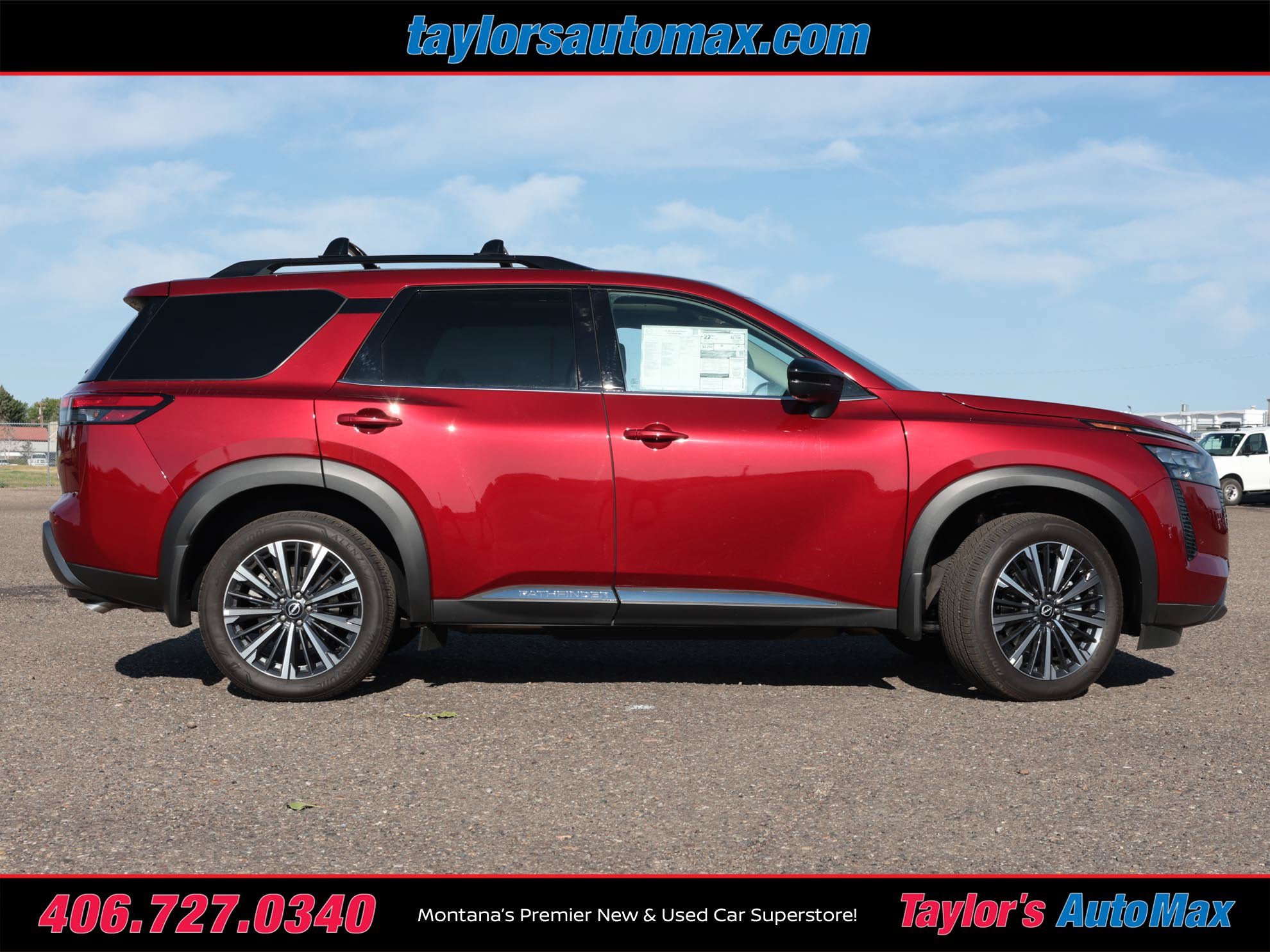New 2026 Nissan Pathfinder Platinum AWD/4WD image 3