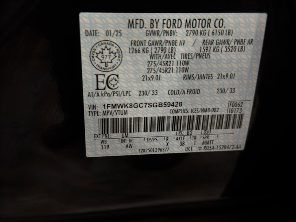 Used 2025 Ford Explorer ST image 42