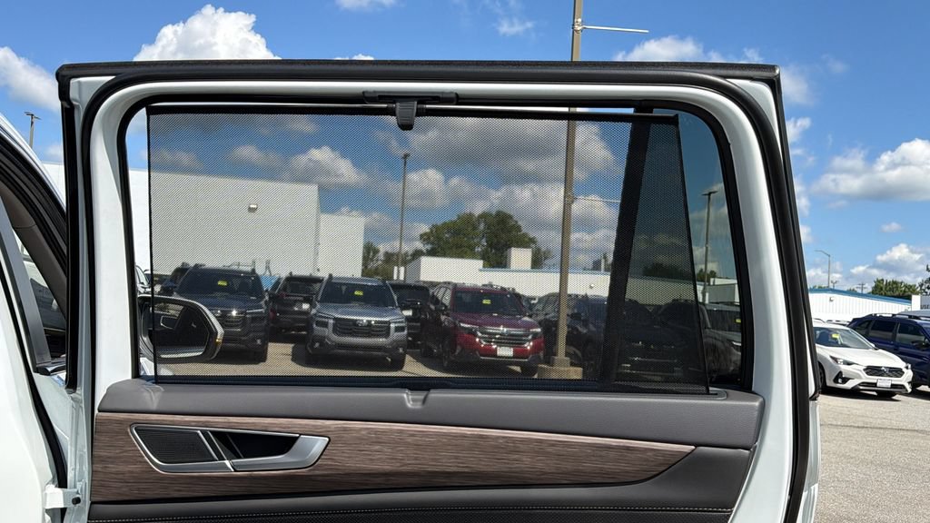 New 2026 Volkswagen Atlas SEL AWD/4WD image 14