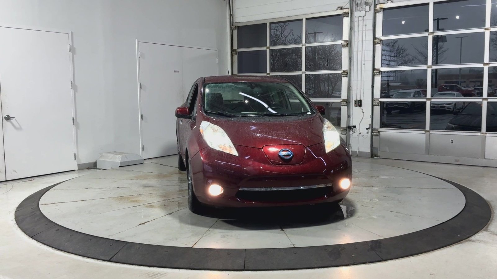 Used 2016 Nissan Leaf SL w/ Premium Package image 4