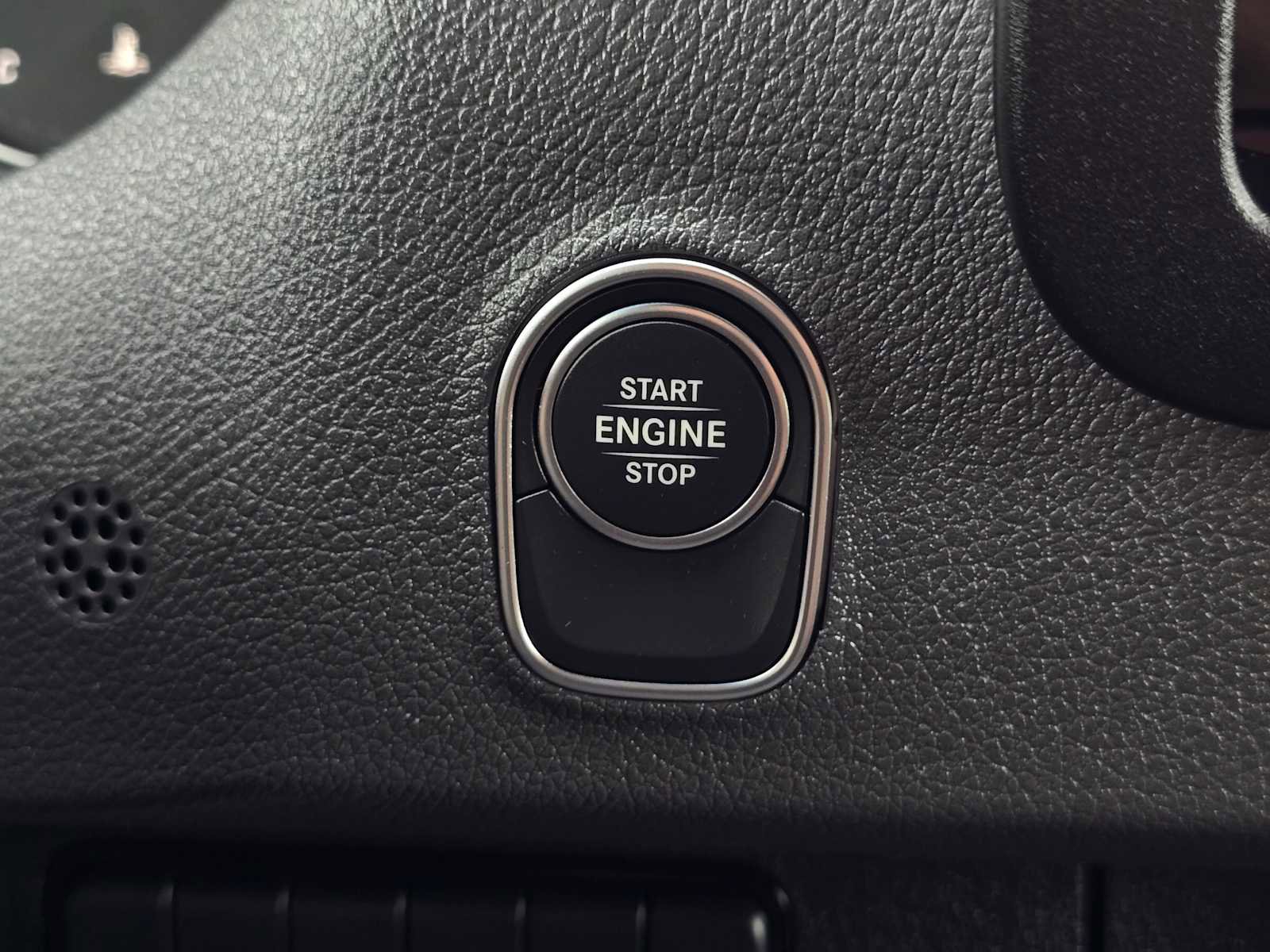 Used 2025 Mercedes-Benz Sprinter 2500 image 29