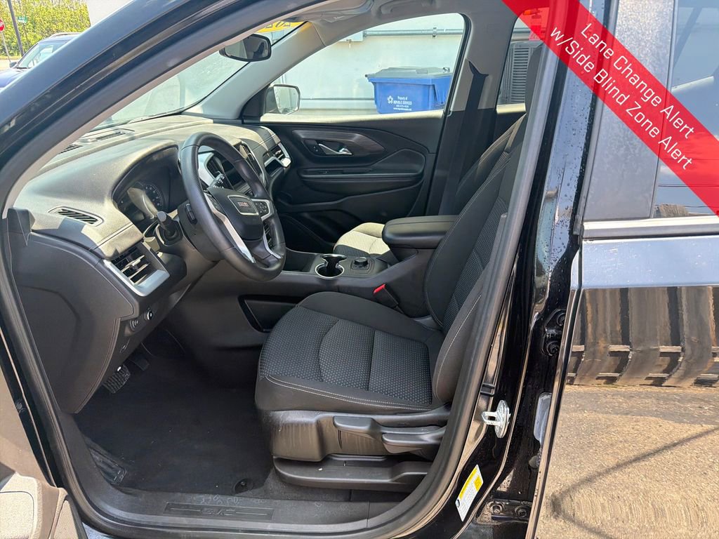 Used 2023 GMC Terrain SLE FWD image 11