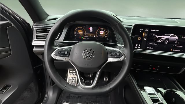 Used 2024 Volkswagen Atlas Cross Sport SEL Premium R-Line AWD/4WD image 12