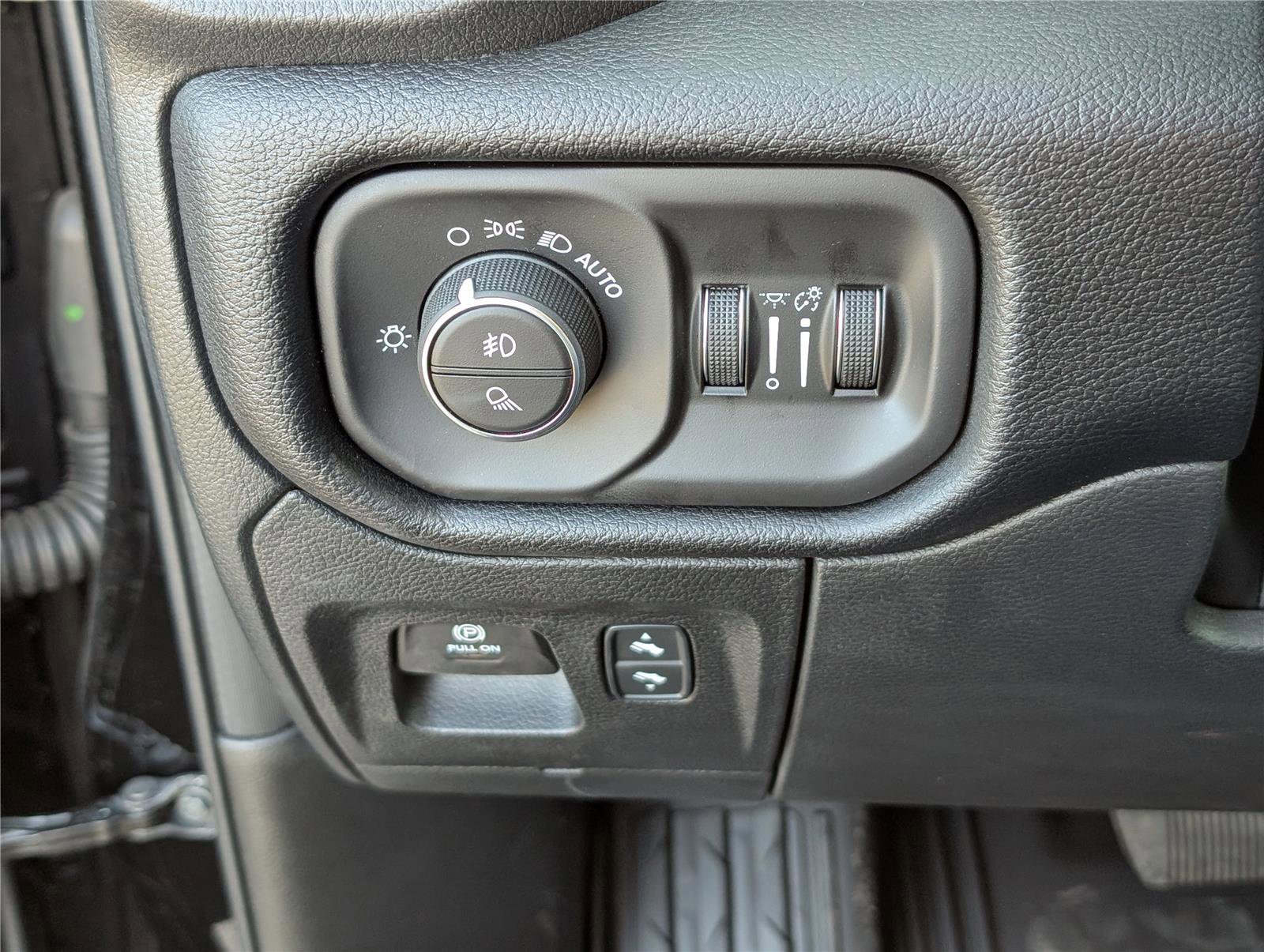 New 2026 RAM 1500 Big Horn image 18