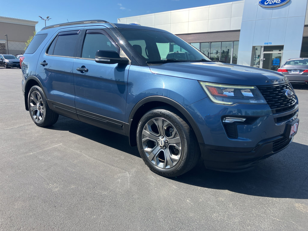 Used 2018 Ford Explorer Sport w/ Equipment Group 401A image 8