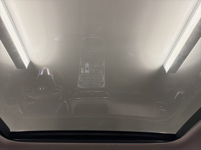 Used 2023 Hyundai Santa Fe SEL w/ Premium Package image 17