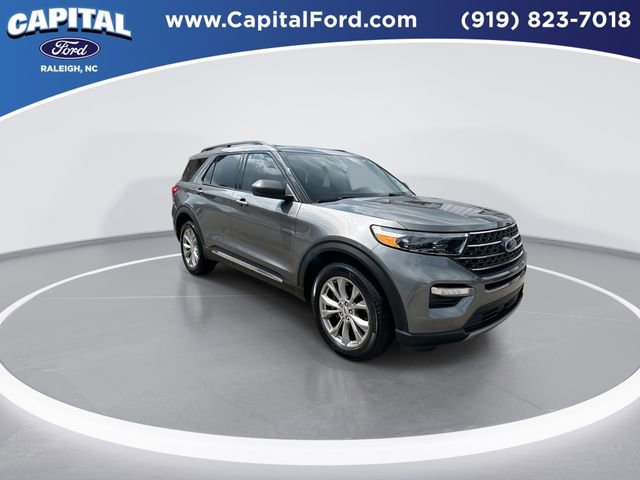 Used 2023 Ford Explorer XLT w/ Equipment Group 202A image 2