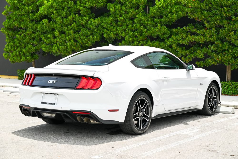 Used 2022 Ford Mustang GT w/ Equipment Group 301A RWD image 4
