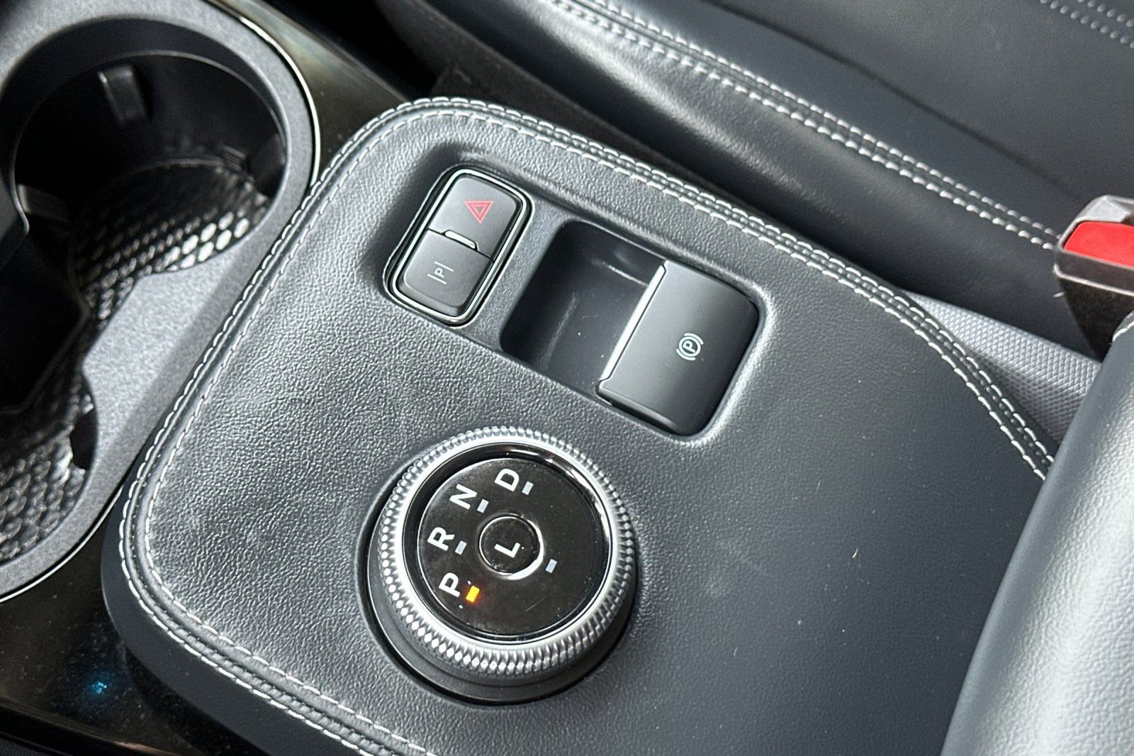 Used 2023 Ford Mustang Mach-E Select image 21