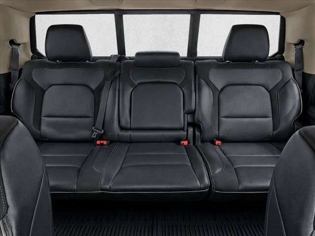 Used 2019 RAM 1500 Laramie AWD/4WD image 19