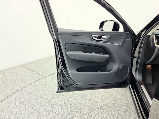 New 2026 Volvo XC60 B5 Plus w/ Protection Package Premier image 27