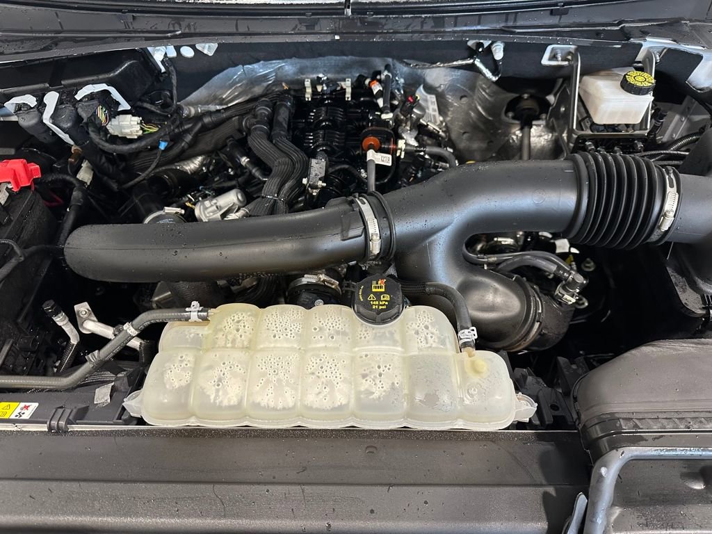 Used 2024 Ford Expedition Limited image 33