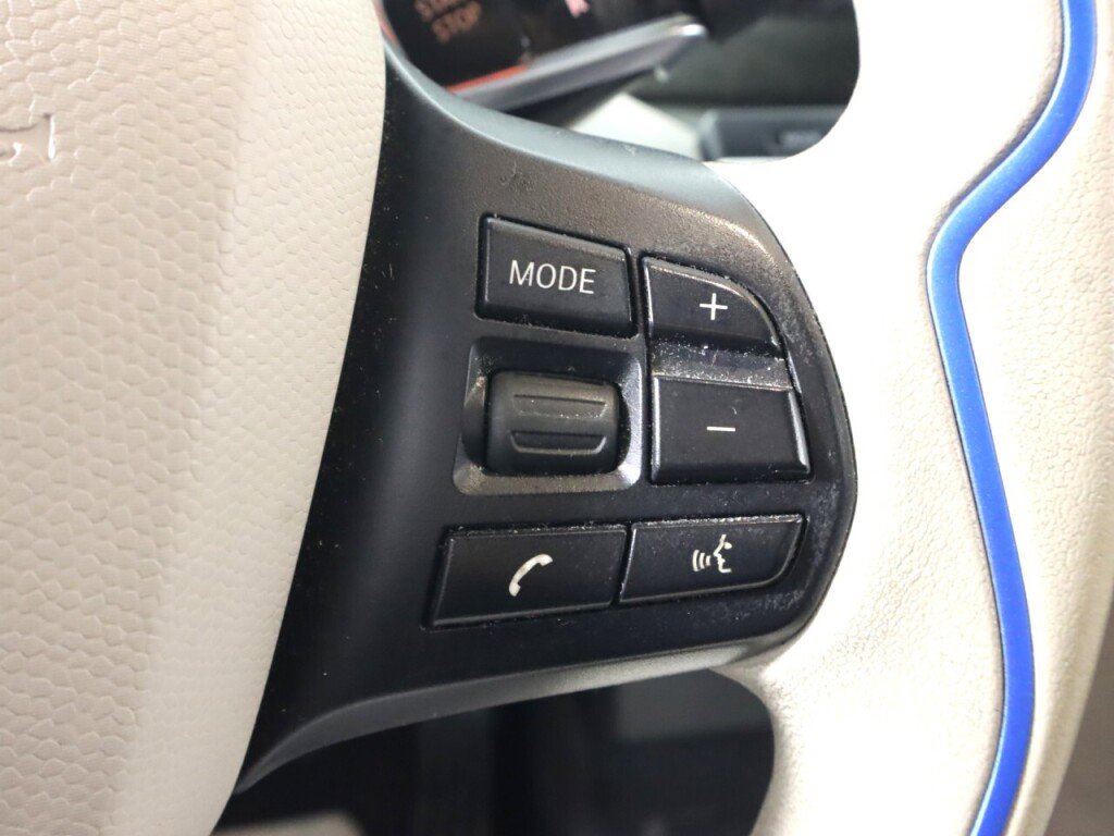 Used 2015 BMW i3 w/ Range Extender image 16