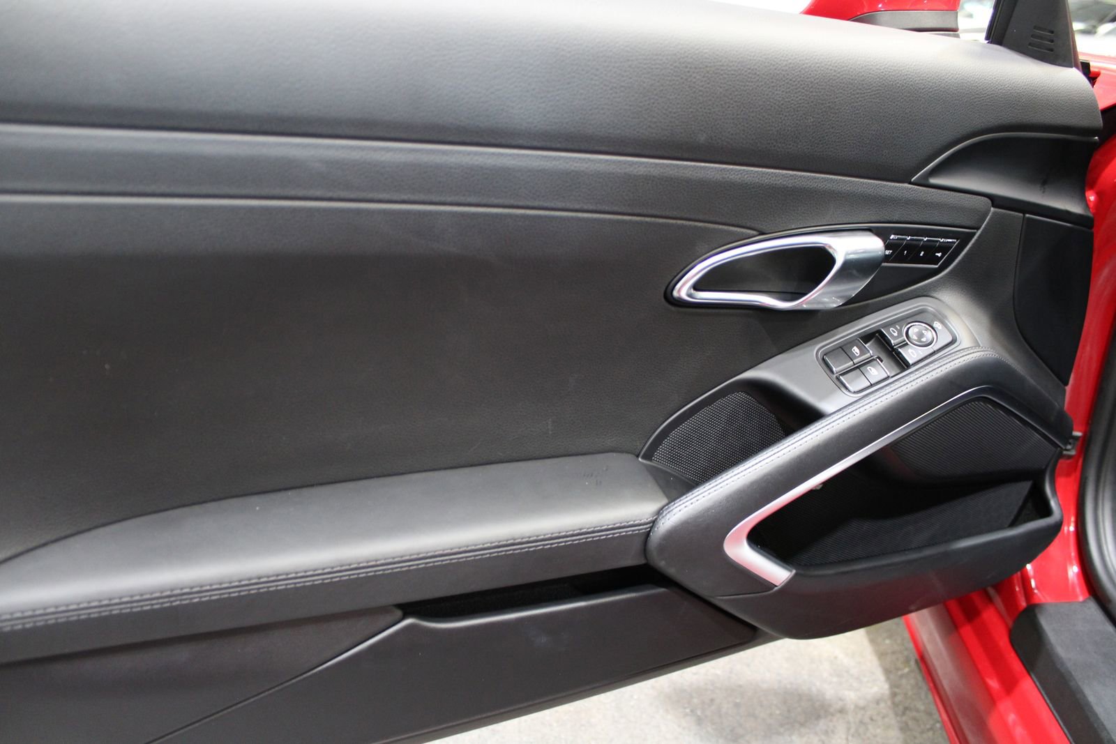 Used 2021 Porsche 718 Cayman S RWD image 24