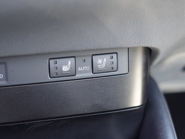 Used 2024 Lexus ES 350 w/ Premium Package FWD image 30