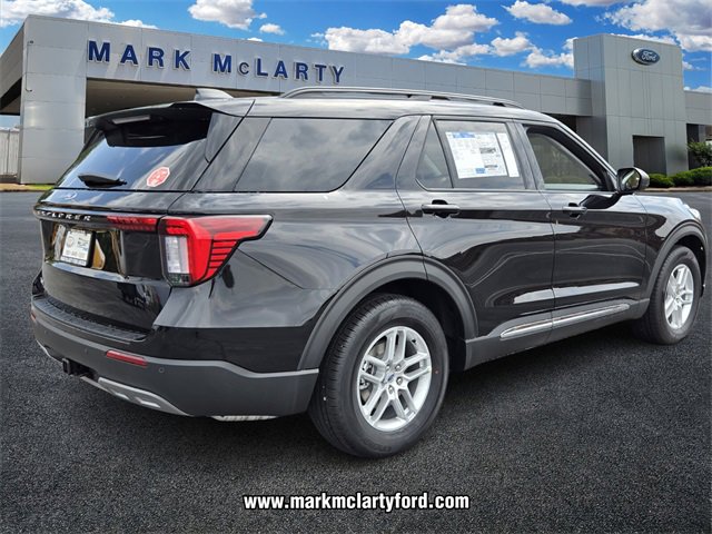 New 2025 Ford Explorer Active w/ Active Comfort Package image 3
