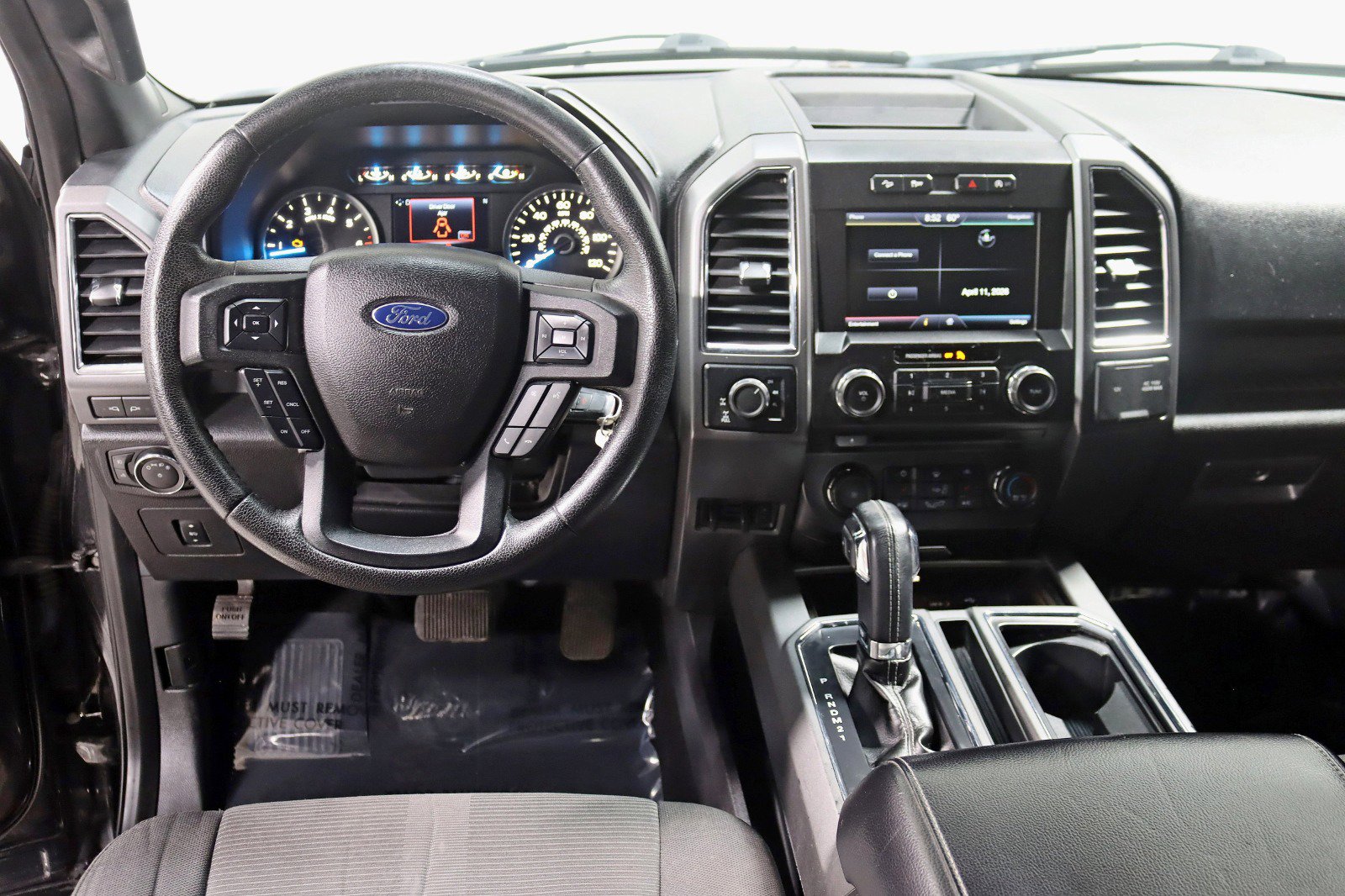 Used 2015 Ford F150 XLT w/ Equipment Group 302A Luxury AWD/4WD image 15