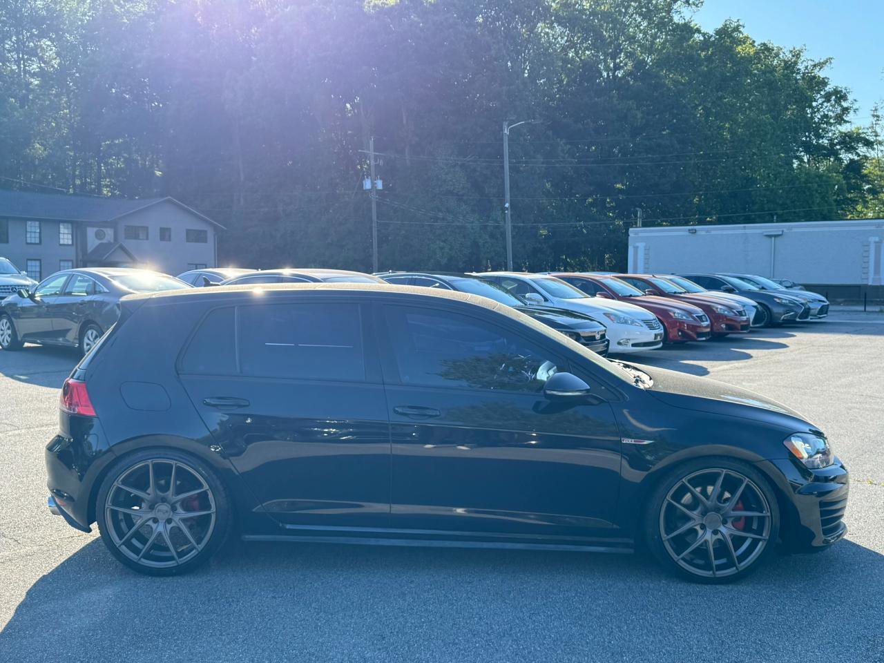 Used 2015 Volkswagen GTI Autobahn w/ Lighting Package (SEL) FWD image 8