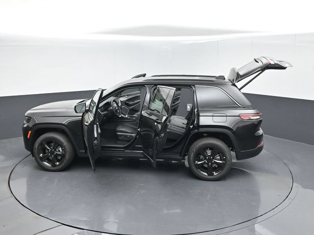 New 2026 Jeep Grand Cherokee Limited w/ Limited Altitude Package RWD image 55