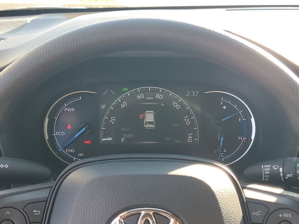 New 2025 Toyota RAV4 XLE image 26