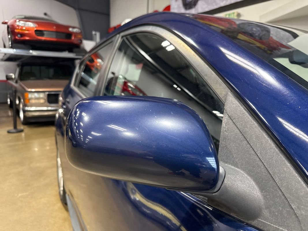 Used 2010 Pontiac Vibe AWD w/ Sun And Sound Package image 58