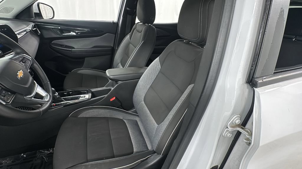 Used 2024 Chevrolet TrailBlazer LT w/ Convenience Package image 10