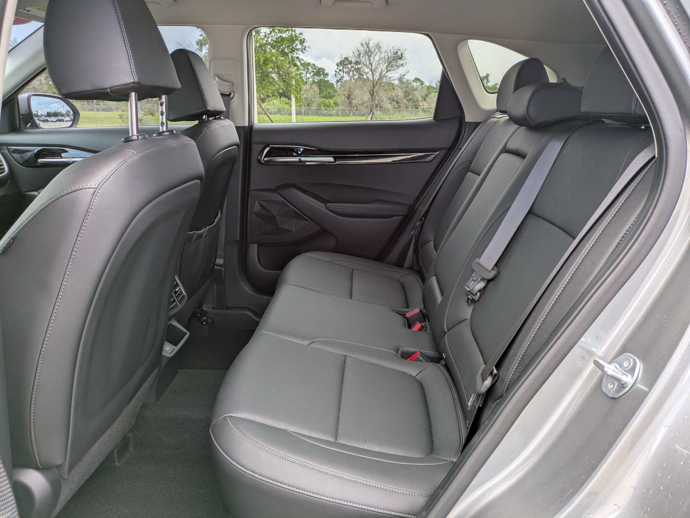 Certified 2024 Kia Seltos EX FWD image 16
