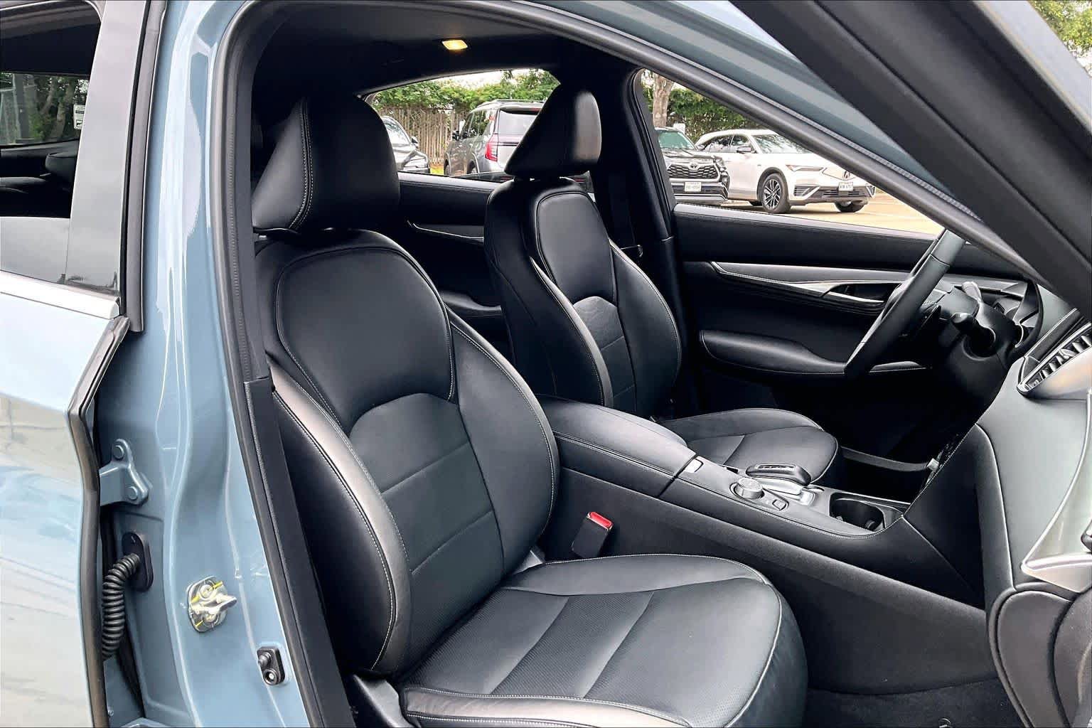 Used 2024 INFINITI QX55 Luxe w/ Cargo Package AWD/4WD image 9