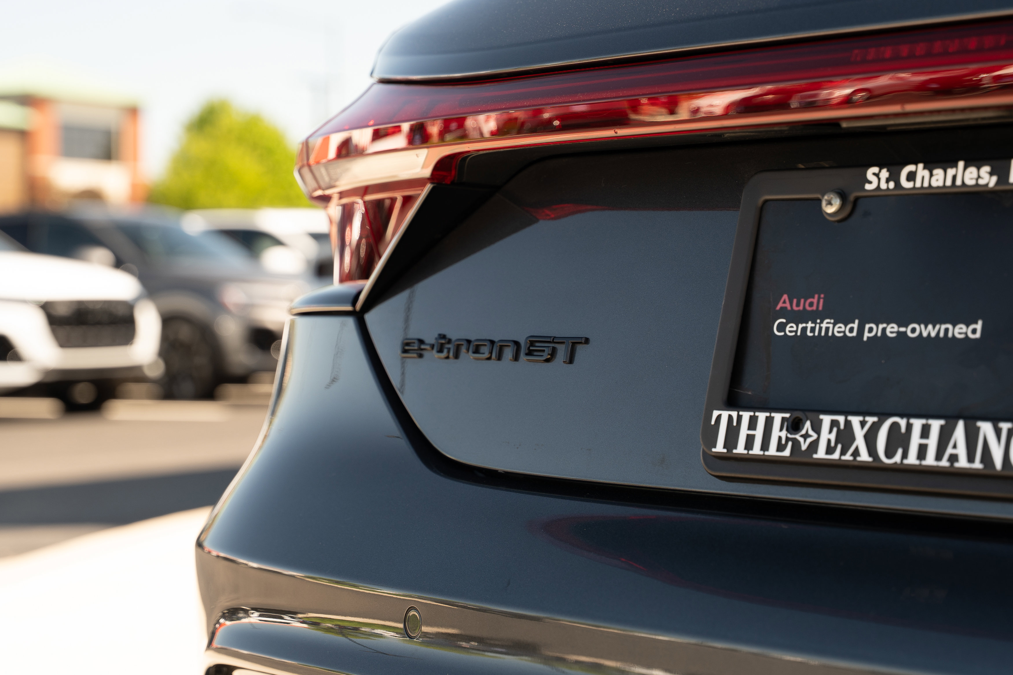 Certified 2022 Audi e-tron GT Premium Plus w/ Performance Package AWD/4WD image 34