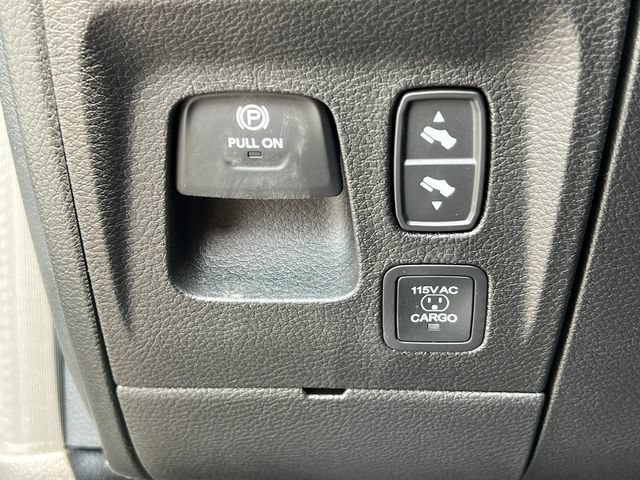Used 2025 RAM 1500 Laramie w/ Advanced Safety Group II AWD/4WD image 25