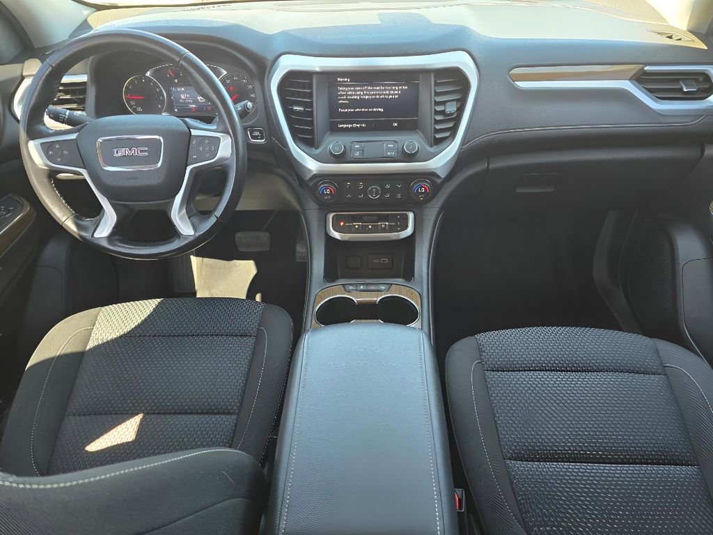 Used 2020 GMC Acadia SLE image 17