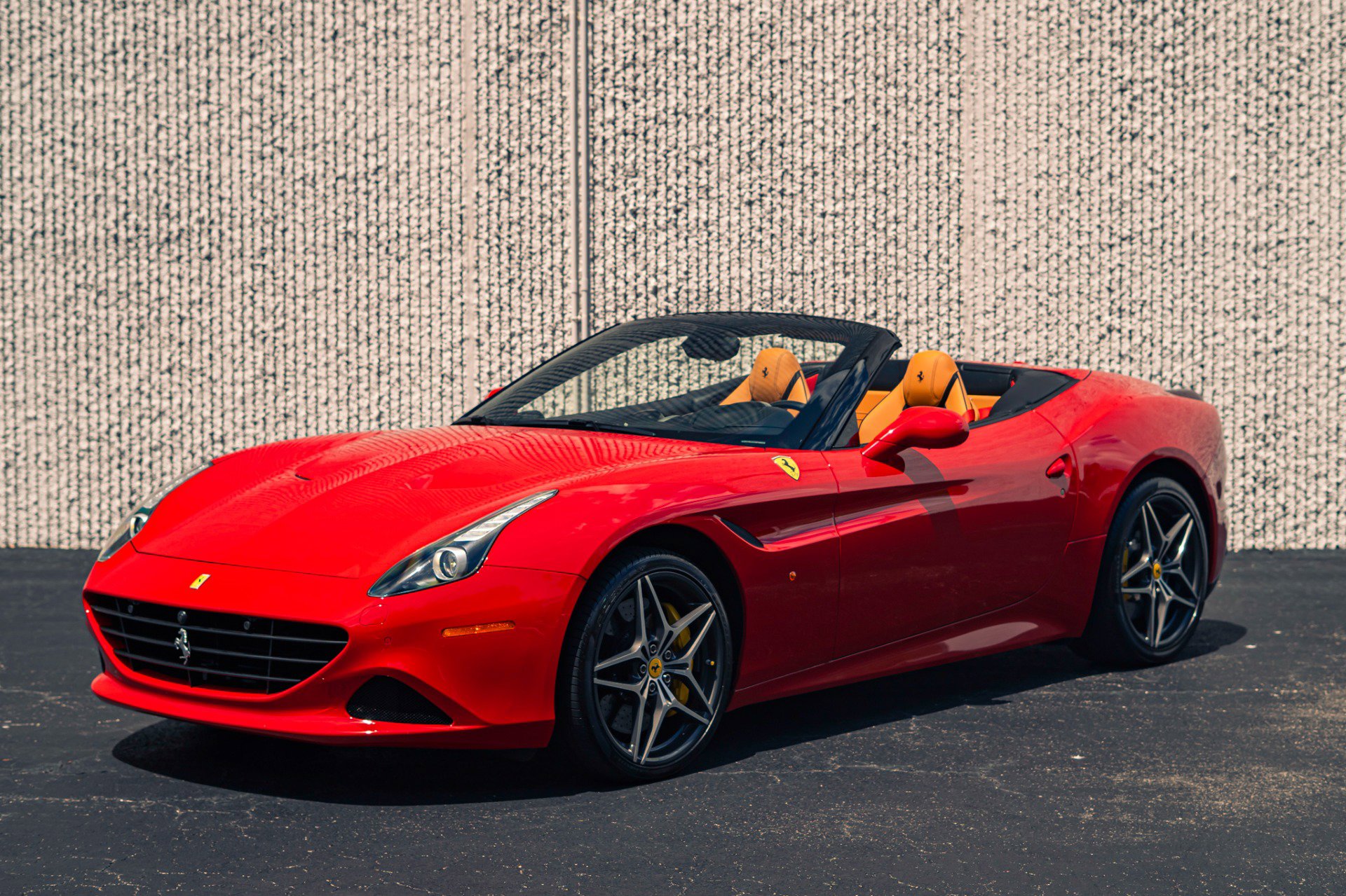 Used 2016 Ferrari California T