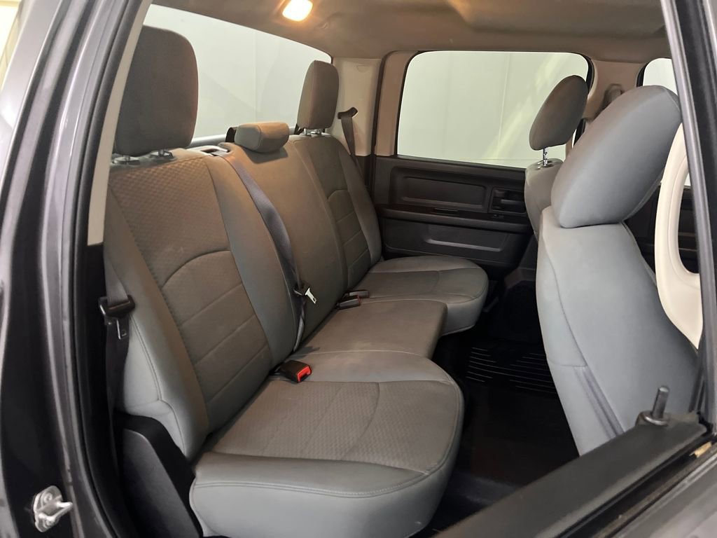 Used 2018 RAM 2500 Tradesman w/ Chrome Appearance Group image 19