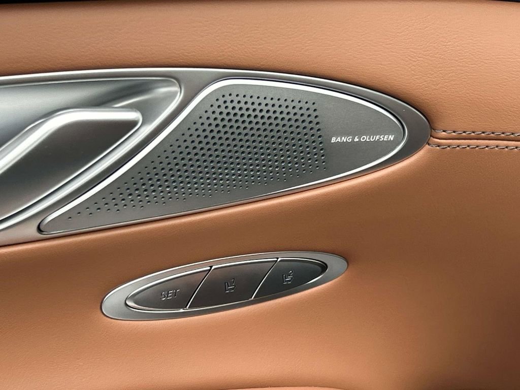 New 2026 Genesis GV70 2.5T Advanced image 23