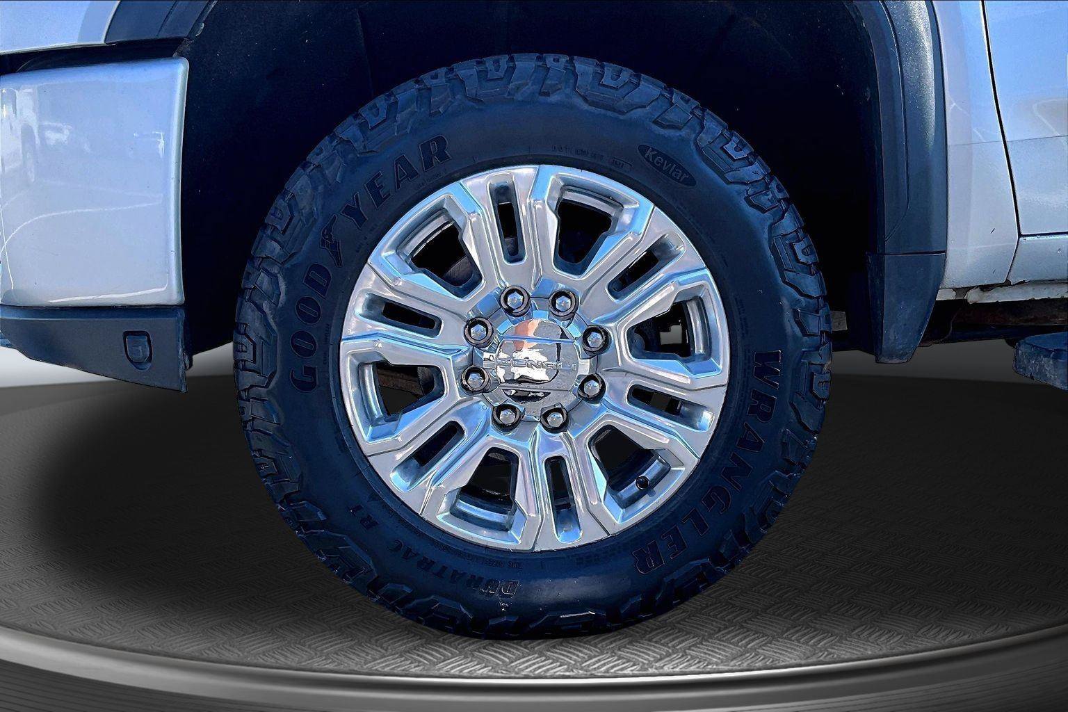 Used 2021 GMC Sierra 2500 Denali AWD/4WD image 9