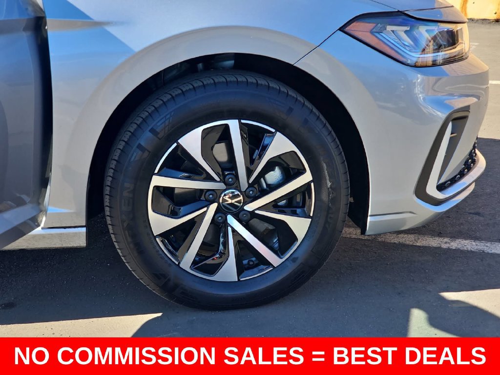 Used 2025 Volkswagen Jetta S FWD image 37