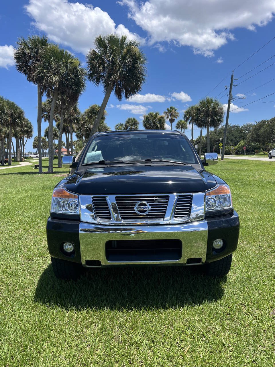 Used 2010 Nissan Titan SE w/ Texas Titan Pkg RWD image 6