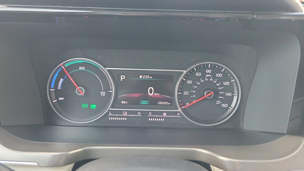 Used 2022 Kia Sorento SX w/ Panoramic Sunroof Package AWD/4WD image 23
