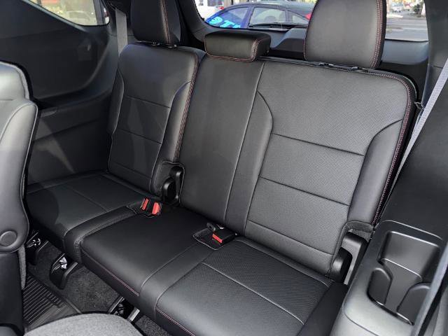 New 2026 Chevrolet Traverse RS image 11