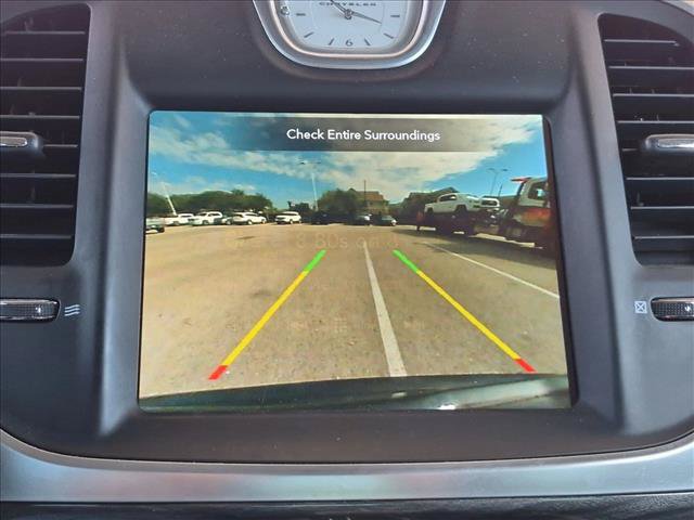 Used 2021 Chrysler 300 Touring L RWD image 10