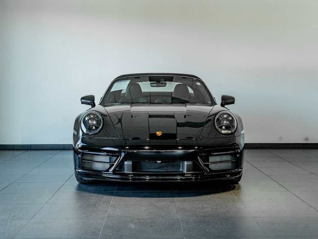 Certified 2022 Porsche 911 50th Anniversary Edition image 10